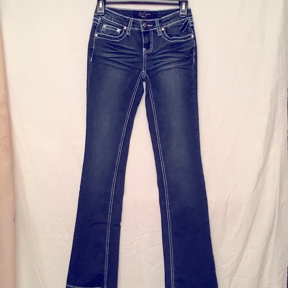 Earl Dark Blue decorated Jeans. Boot leg, sz 0🎊Host Pick🎊. Beautiful pockets. - Picture 2 of 8
